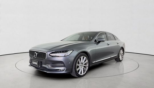 Volvo • S90