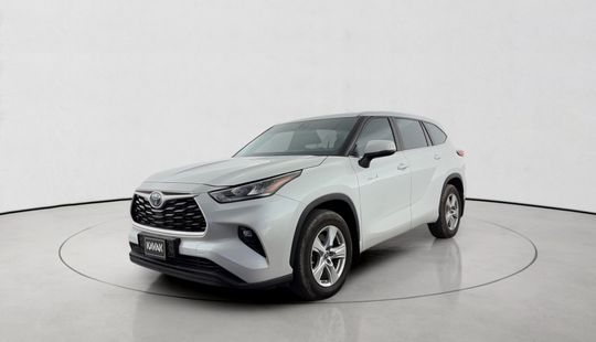 Toyota • Highlander
