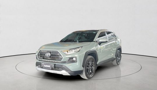 Toyota • RAV4