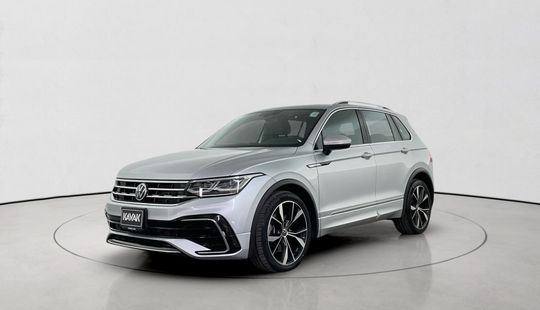 Volkswagen • Tiguan
