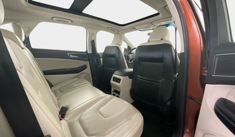 Ford Edge 3.5 AUTO TITANIUM NAV LTHR 4WD 19ALW Suv 2017