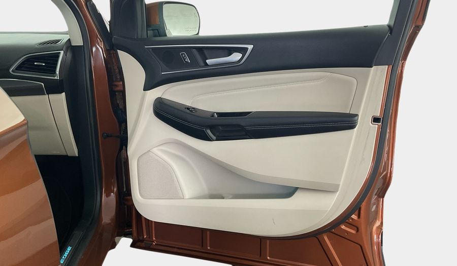 Ford Edge 3.5 AUTO TITANIUM NAV LTHR 4WD 19ALW Suv 2017