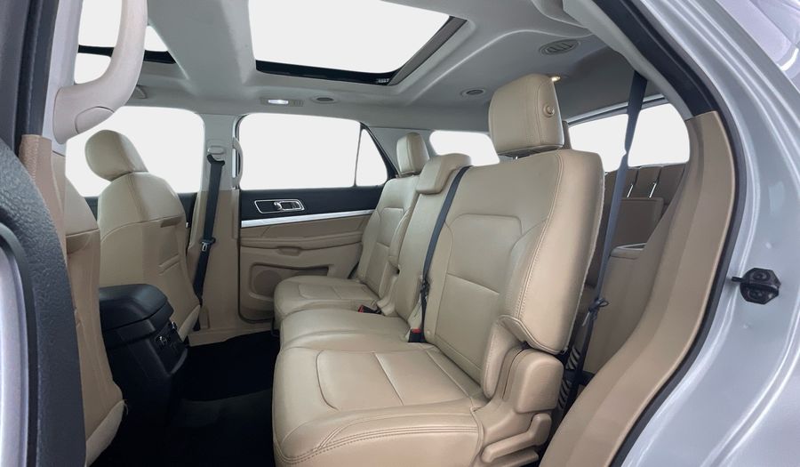 Ford Explorer 3.5 AUTO 4WD XLT SRF LHR Suv 2017