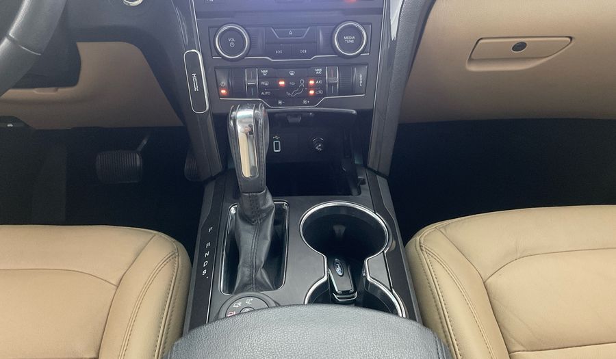 Ford Explorer 3.5 AUTO 4WD XLT SRF LHR Suv 2017