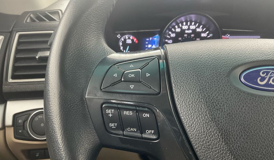 Ford Explorer 3.5 AUTO 4WD XLT SRF LHR Suv 2017