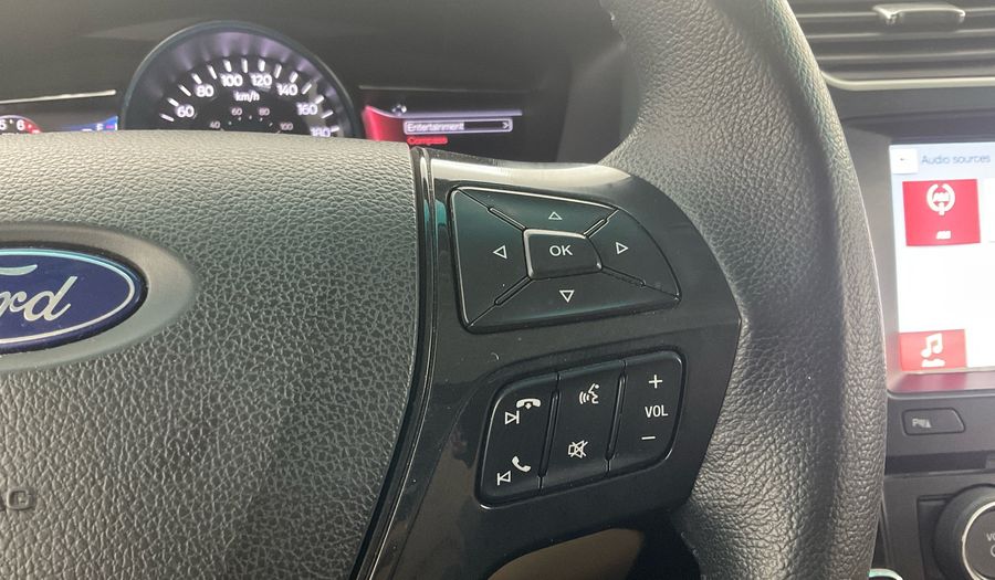 Ford Explorer 3.5 AUTO 4WD XLT SRF LHR Suv 2017