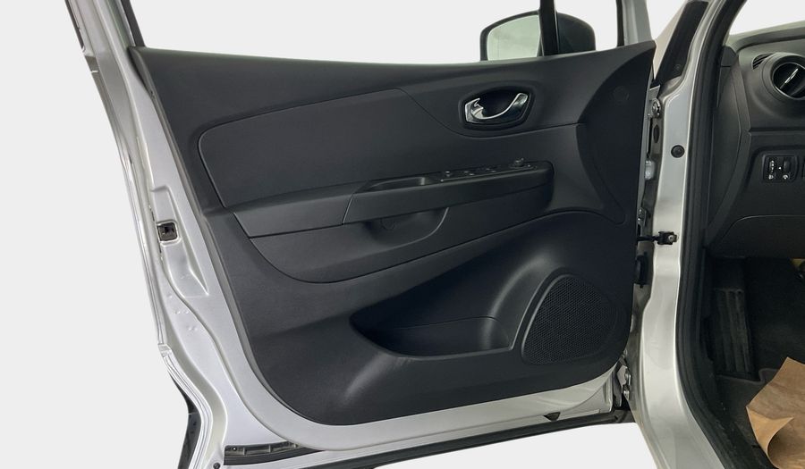 Renault Captur 1.2 TCE 120 PE Hatchback 2017