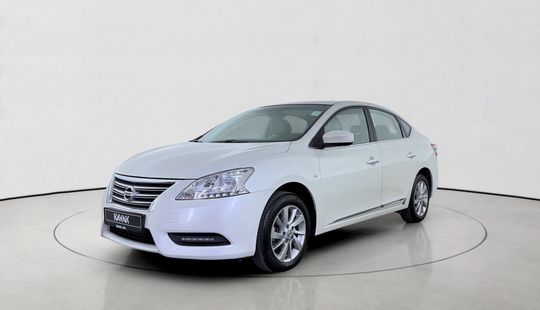 Nissan • Sentra