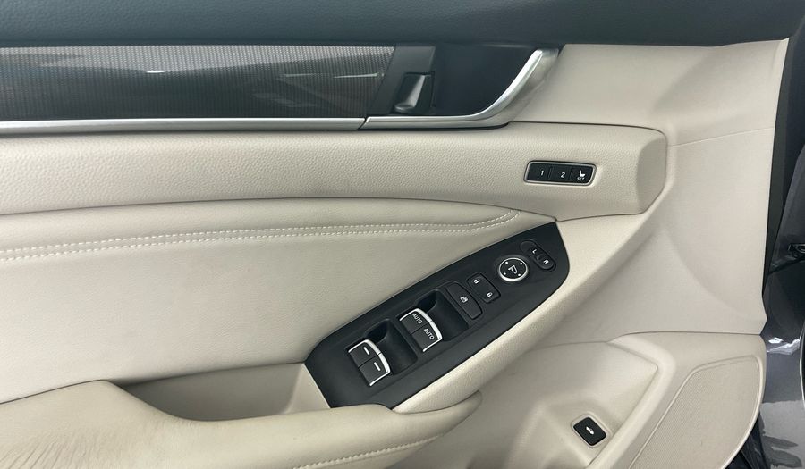 Honda Accord 2.0 SPORT AUTO Sedan 2018