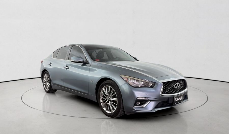 Infiniti Q50 2.0 LUX AUTO Sedan 2018