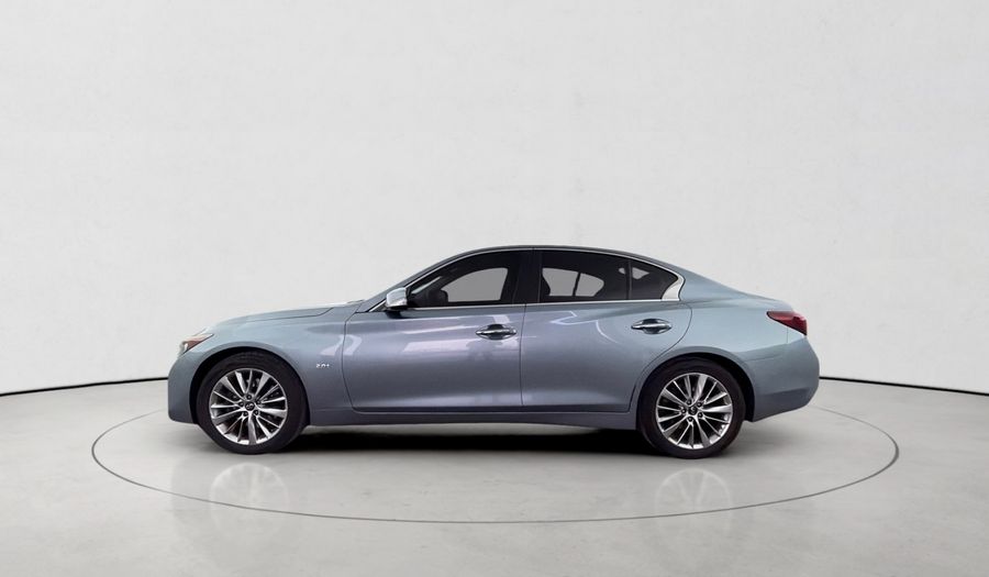 Infiniti Q50 2.0 LUX AUTO Sedan 2018