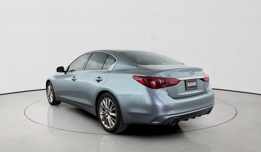 Infiniti Q50 2.0 LUX AUTO Sedan 2018