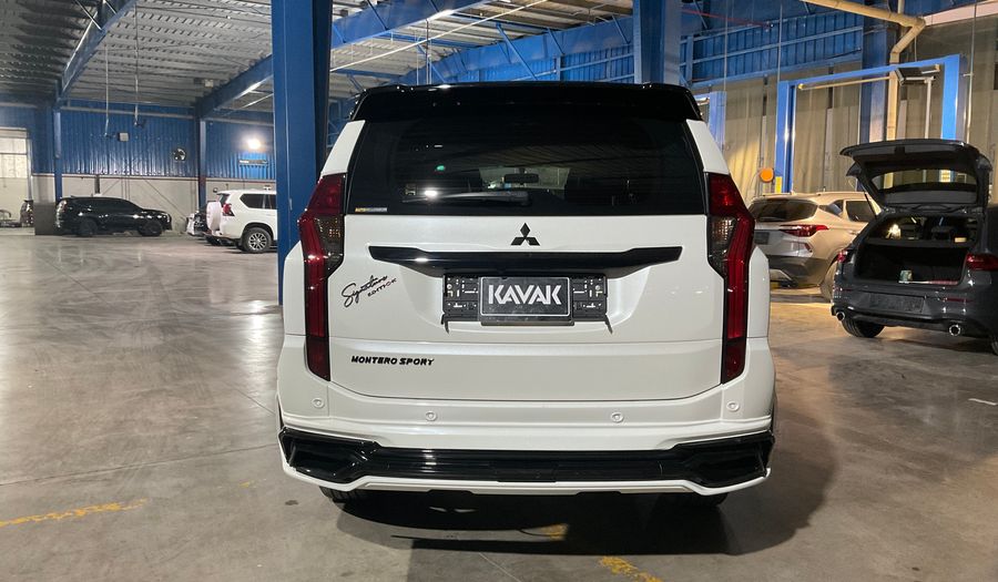 Mitsubishi Montero Sport 3.0 4WD AUTO GLS H/L REV CAM SIGNATURE Suv 2019