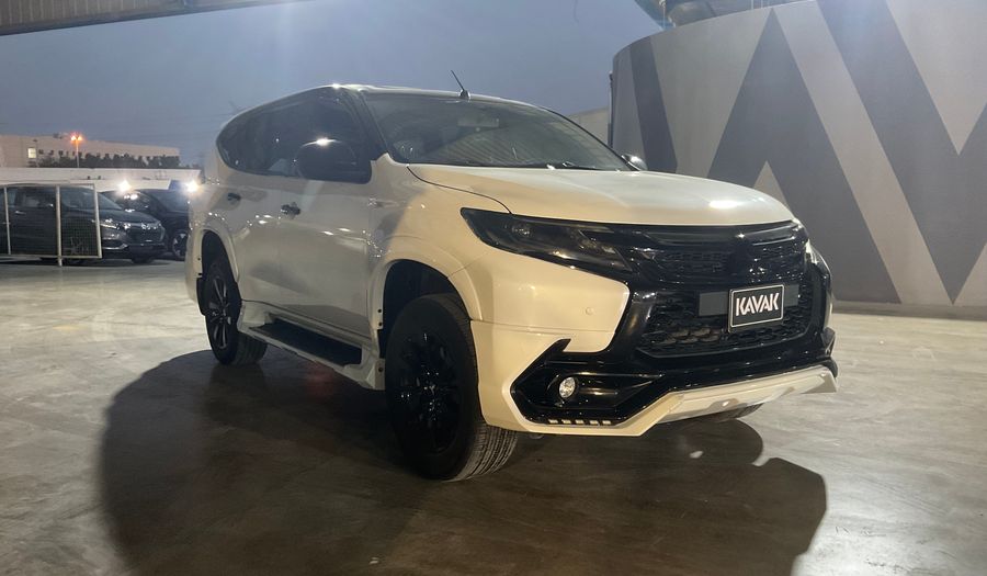 Mitsubishi Montero Sport 3.0 4WD AUTO GLS H/L REV CAM SIGNATURE Suv 2019