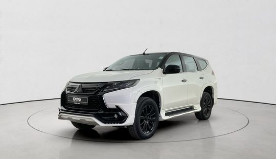 Mitsubishi • Montero Sport