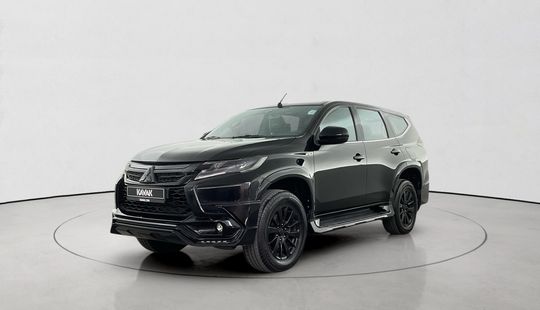 Mitsubishi • Montero Sport