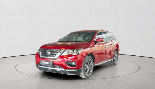 Nissan • Pathfinder