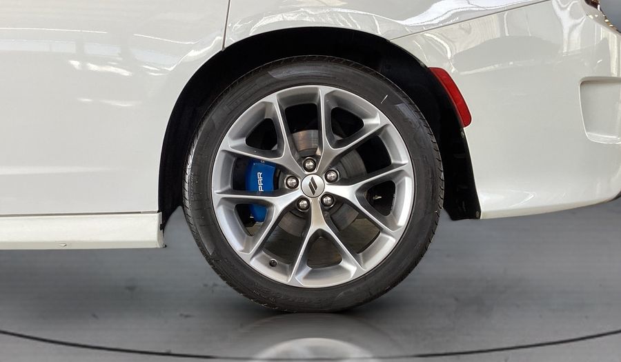 Dodge Charger 5.7 R/T AUTO Sedan 2019