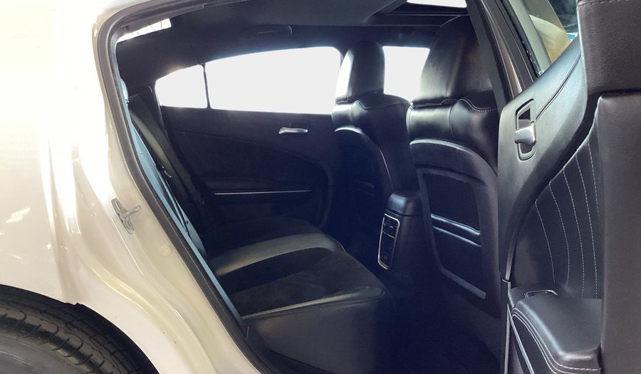 Dodge Charger 5.7 R/T AUTO Sedan 2019