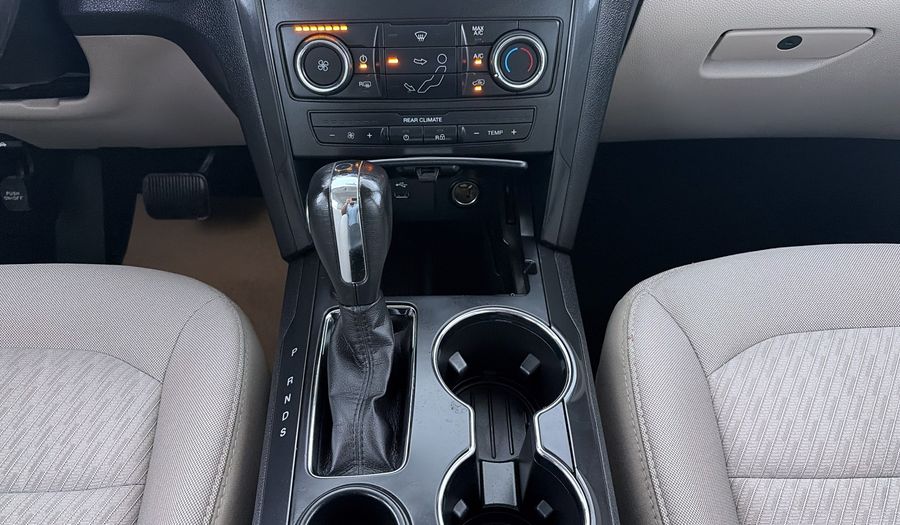 Ford Explorer 3.5 AUTO 2WD BASE CLTH Suv 2019