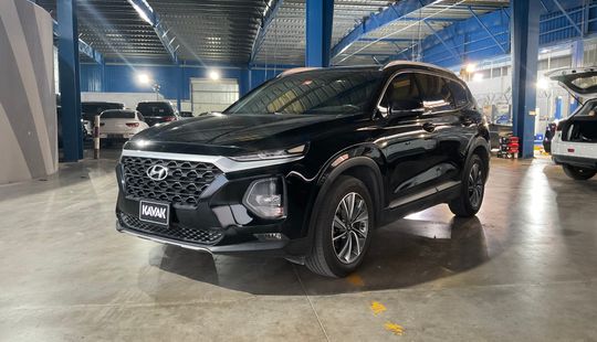 Hyundai • Santa Fe
