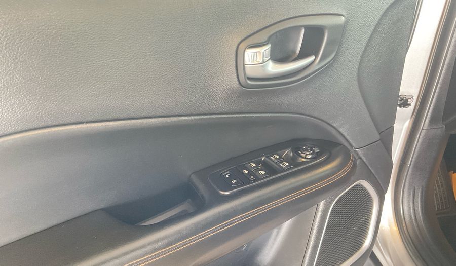 Jeep Compass 2.4 LIMITED HIGHLINE 4WD AUTO Suv 2019