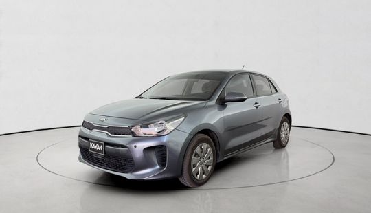 KIA • Rio