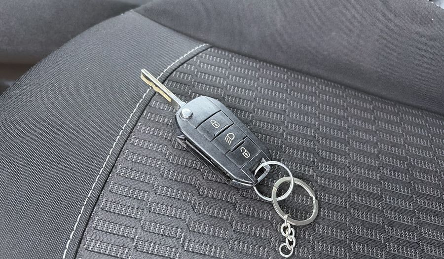 Peugeot 208 1.6 VTI 120 AUTO ACTIVE Hatchback 2019