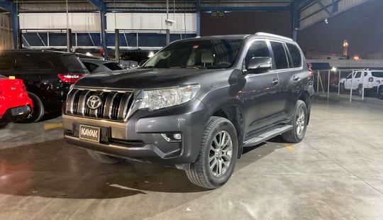 Toyota • Land Cruiser Prado