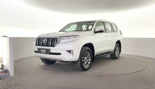 Toyota • Land Cruiser Prado