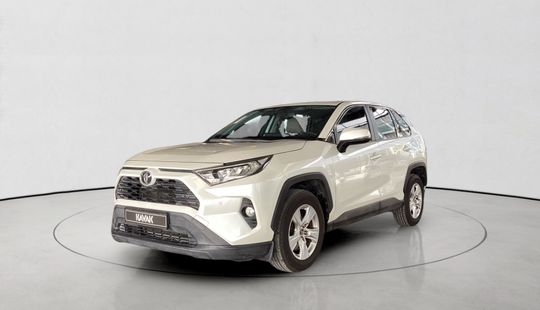 Toyota • RAV4