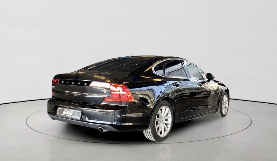 Volvo S90 2.0 T5 254 MOMENTUM AUTO 2WD Sedan 2019