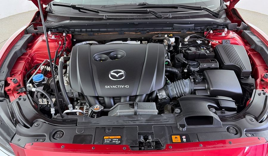 Mazda 6 2.5 PURE AUTO Sedan 2024
