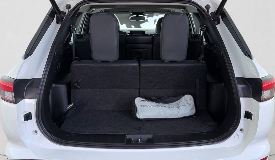 Mitsubishi Outlander 2.5 GLX AUTO 4WD 7SEAT HL SRF Suv 2024