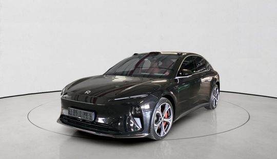 NIO • ET5