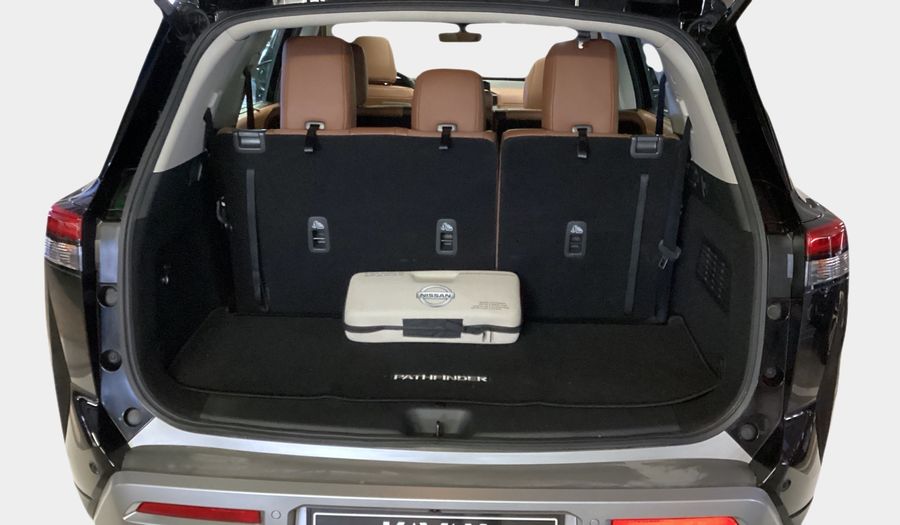 Nissan Pathfinder 3.5 SL AUTO 4WD Suv 2024