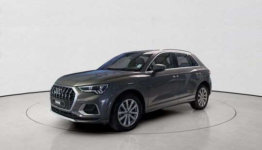 Audi • Q3