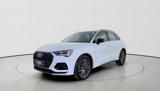 Audi • Q3