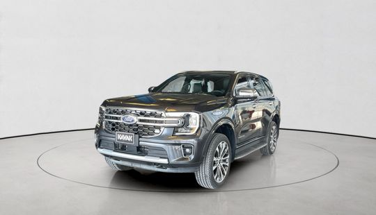 Ford • Everest
