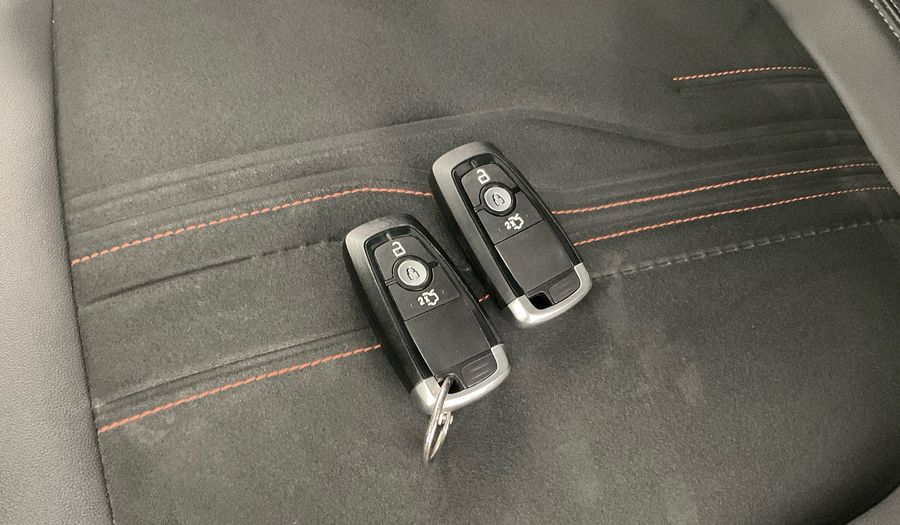 Ford Taurus 2.0 TITANIUM 2WD AUTO Sedan 2024