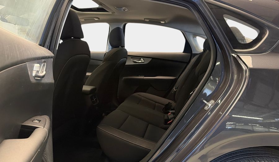 Kia Cerato 1.6 EX AUTO Sedan 2024