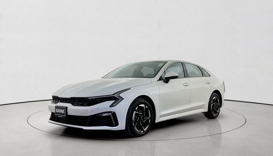 KIA • K5