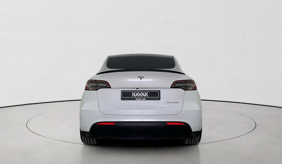 Tesla Model Y BEV PERFORMANCE QUICKSILVER BW INT 21 Suv 2024