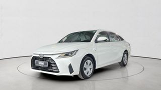 Toyota • Yaris
