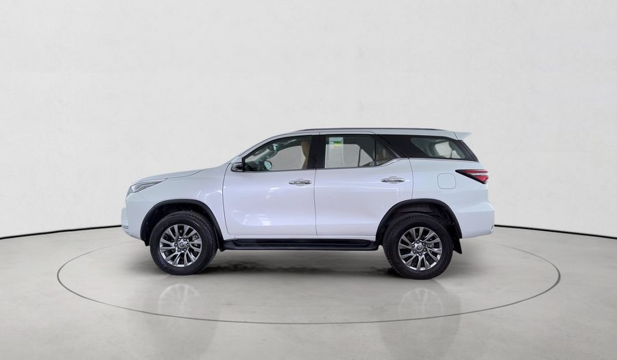 Toyota Fortuner 4.0 4WD AUTO 7STR VXR RA/RB Suv 2024