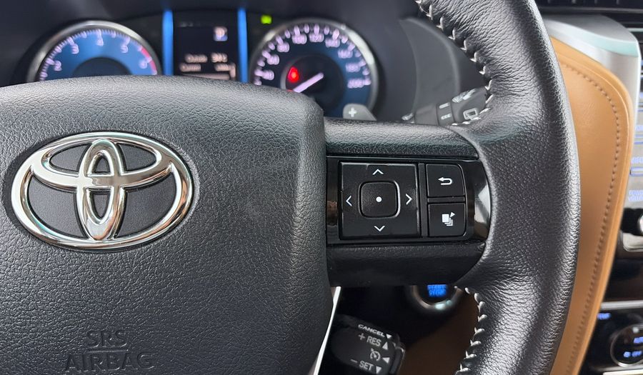 Toyota Fortuner 4.0 4WD AUTO 7STR VXR RA/RB Suv 2024