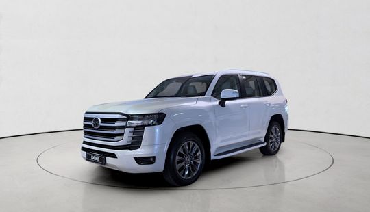 Toyota • Land Cruiser