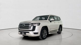 Toyota • Land Cruiser