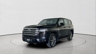 Toyota • Land Cruiser