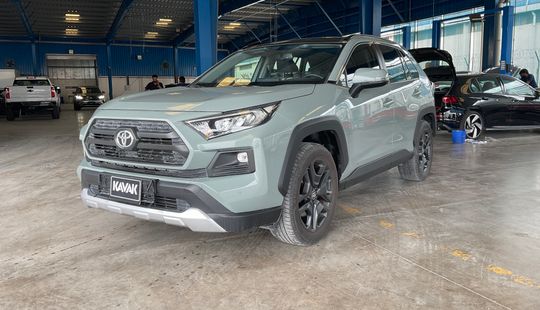 Toyota • RAV4